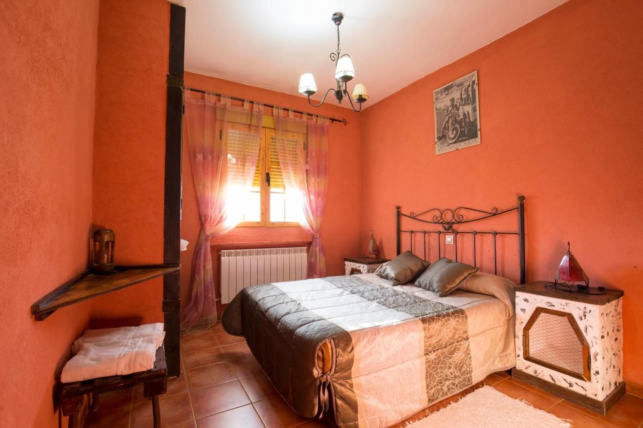 El Holiday home Robledillo